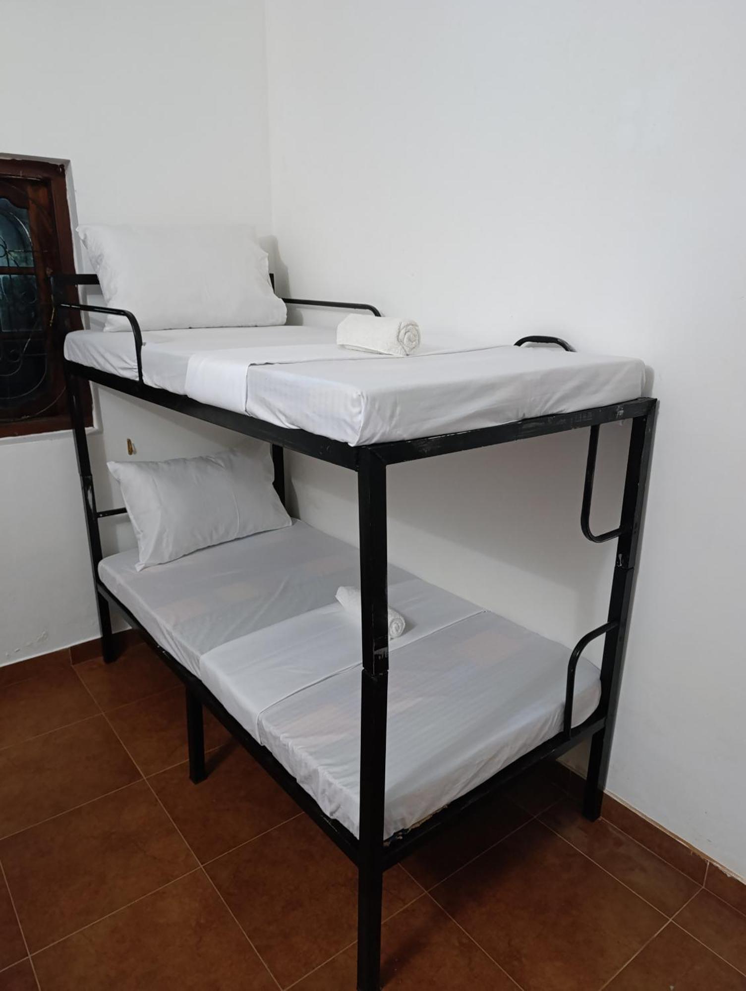 S And P Airport Transit Hostel And Villa 01 เนกอมโบ ภายนอก รูปภาพ