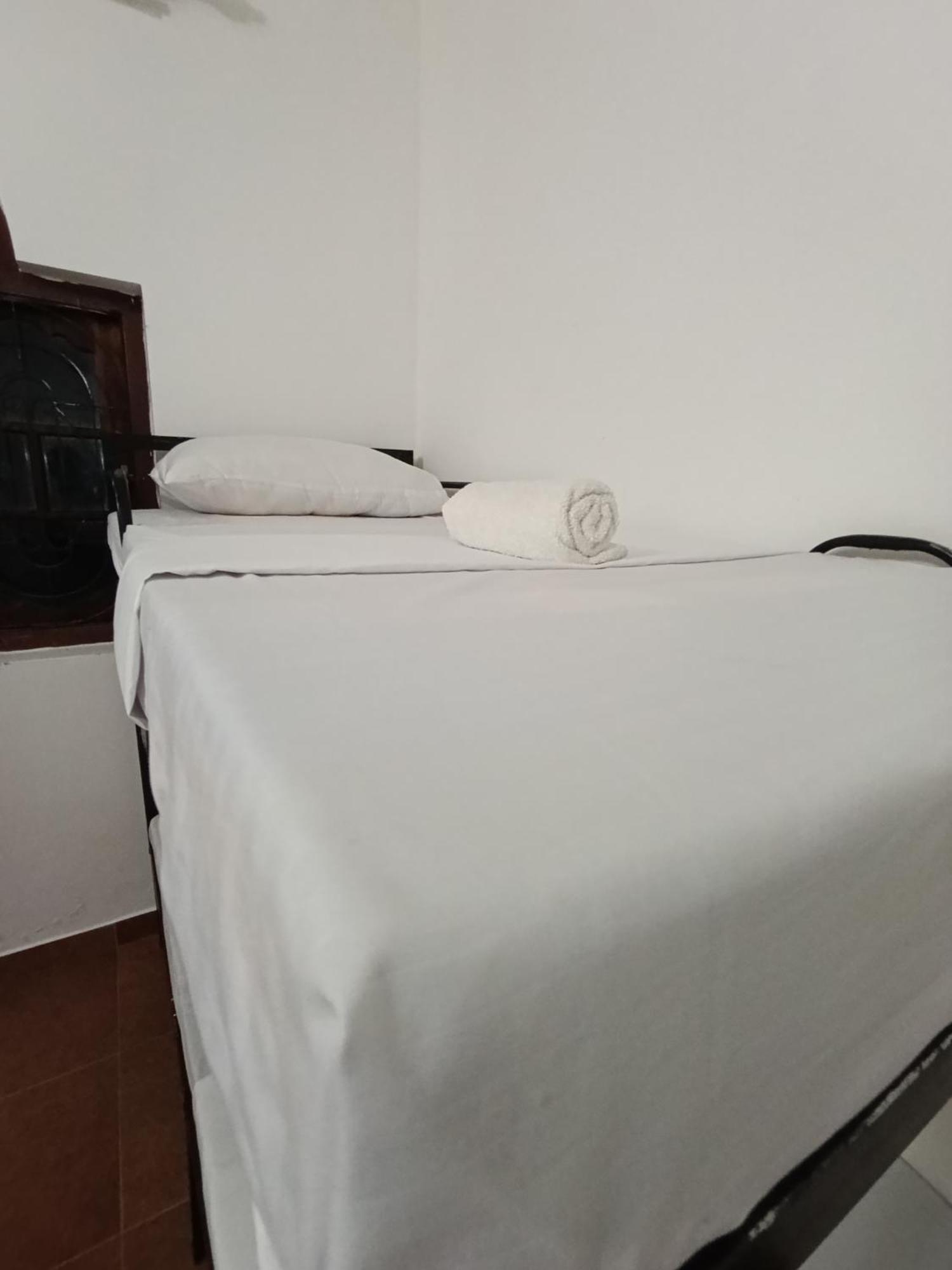 S And P Airport Transit Hostel And Villa 01 เนกอมโบ ภายนอก รูปภาพ